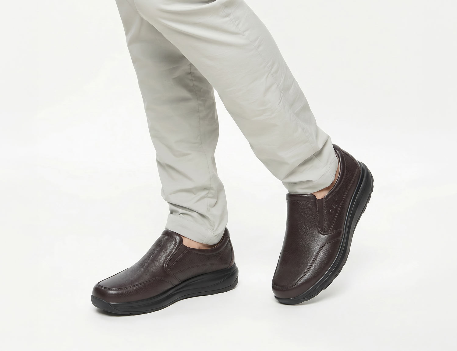 Traveler II dark brown