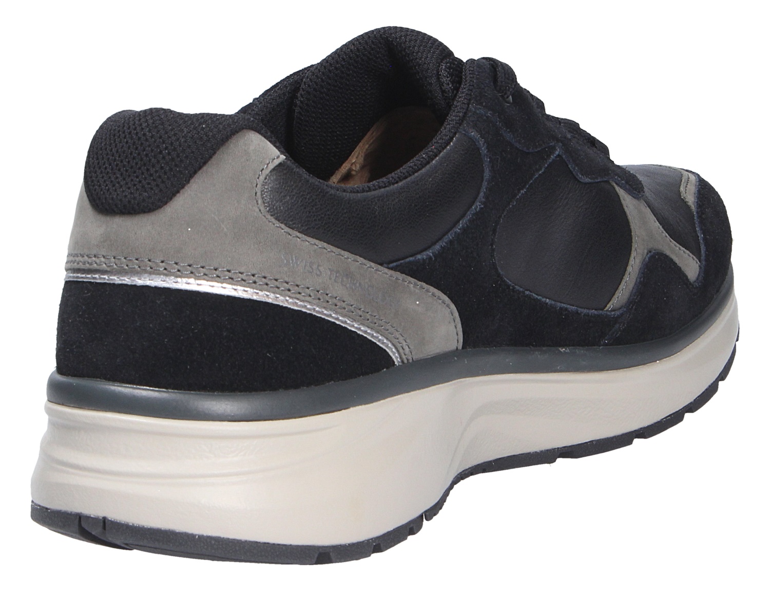 JOYA Tony III black schwarzer Sneaker aus Leder und Textil, Rückansicht mit seitlicher Perspektive und heller Laufsohle