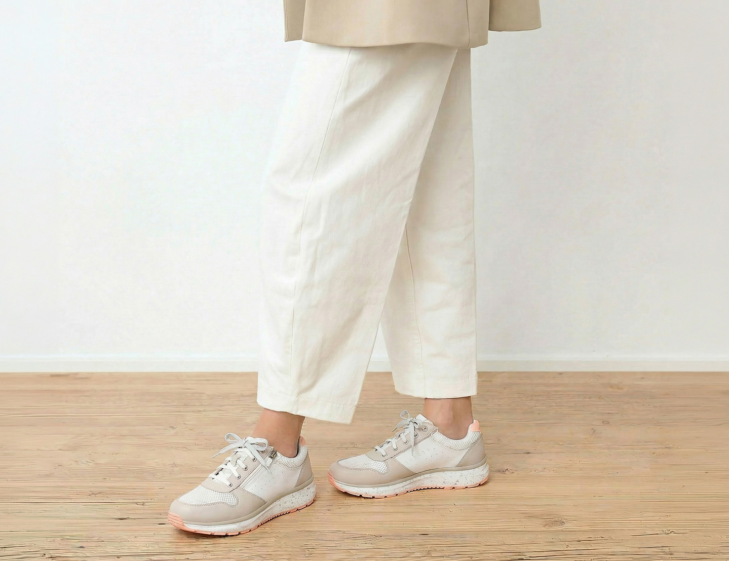 DYNAMO ZIP w white/beige